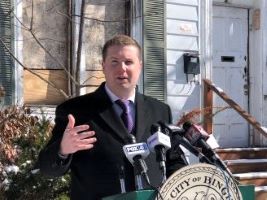 Mayor Kraham speaks about code enforcement reforms on March 3, 2022 